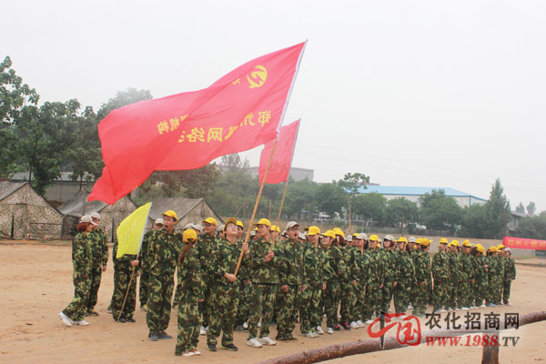 ����ĸ�׃�Լ�������F(tu��n)�(du��)��